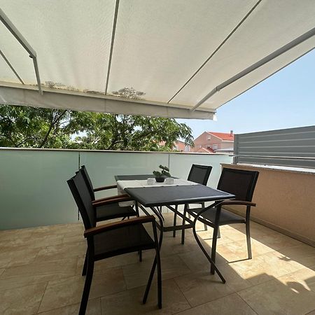Harmony Vir Luxurioes Ausgestattete Ferienwohnung Mit 65M2 מראה חיצוני תמונה